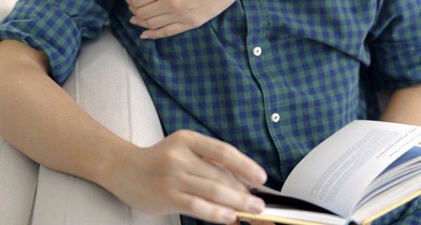 Mỗi người đàn ông là một cuốn sách, phụ nữ có dành cả đời cũng chưa thể đọc hết được