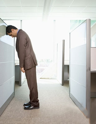 10 kiểu đồng nghiệp không ai muốn gần