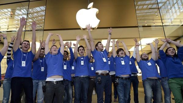 Tuyệt chiêu ‘tẩy não’ nhân viên của Apple: Lương thấp cũng không sao, miễn là tôi được làm việc tại Apple!
