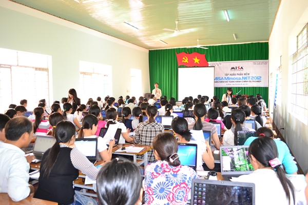 MISA BMT tập huấn cho 105 đơn vị tại CưM’Gar – Đăk Lăk