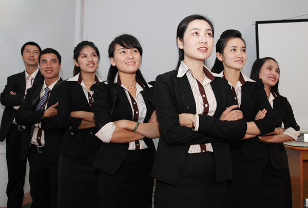 Khởi nghiệp với cả nhóm hay một mình