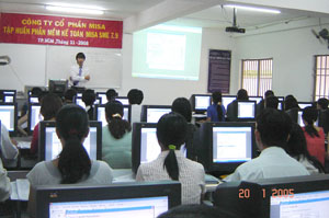 Hơn 50 kế toán sử dụng MISA-SME Express tham dự tập huấn tại Thành phố Hồ Chí Minh