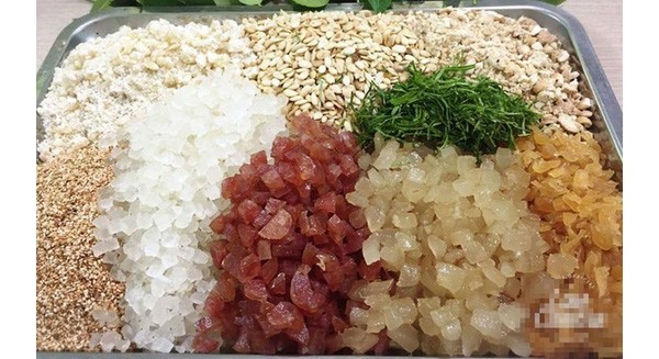 Bánh trung thu thủ công: nghề tay trái hái ra tiền của dân văn phòng