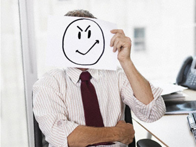Bắt bài kẻ nói dối chốn công sở