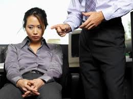 Biểu hiện của một nhân viên xấu