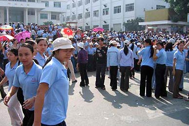 Cắt giảm lao động phải hợp lý và tránh vội vàng