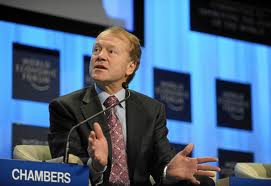 John T. Chambers: Cậu bé khó đọc trở thành tiến sĩ và ngồi ghế CEO Cisco