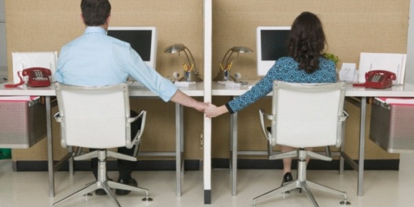 Khảo sát này cho thấy theo đuổi “Gái cơ quan” cũng không phải là một ý tưởng tồi