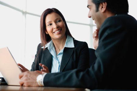Không thất nghiệp nhờ thân với sếp