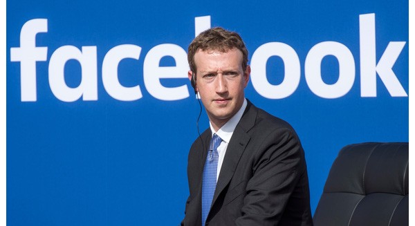 Mark Zuckerberg: nên chấp nhận rủi ro nhưng đừng làm những việc điên rồ