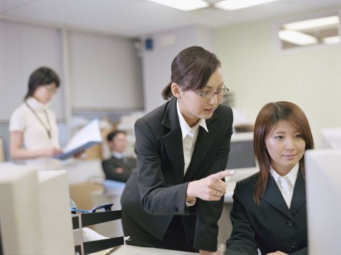 Nhân viên mắc bệnh “thụ động”, lỗi do đâu ?