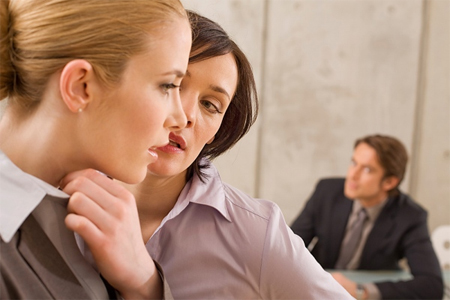 Những cạm bẫy ngọt ngào giữa muôn trùng “buôn”
