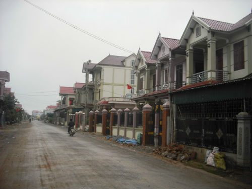 Làng buôn đồng nát xây biệt thự tiền tỷ