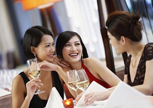 Những điều không nên trong tiệc công sở