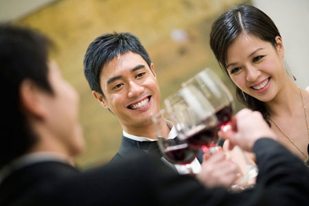 Kiểu người thường gặp trong bữa tiệc cuối năm
