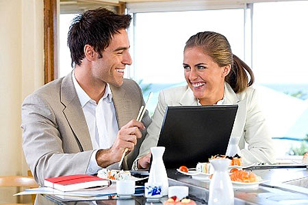 Cách ghi điểm của nhân viên trẻ