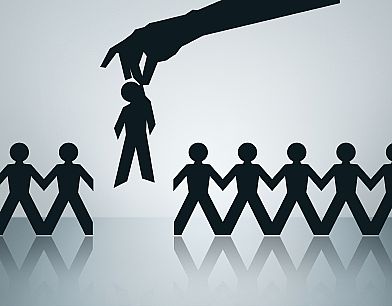 Vượt qua nỗi đau sa thải