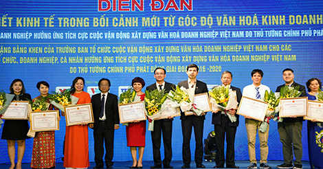 MISA nhận tôn vinh Đơn vị tiêu biểu trong phát triển văn hóa doanh nghiệp tại Việt Nam