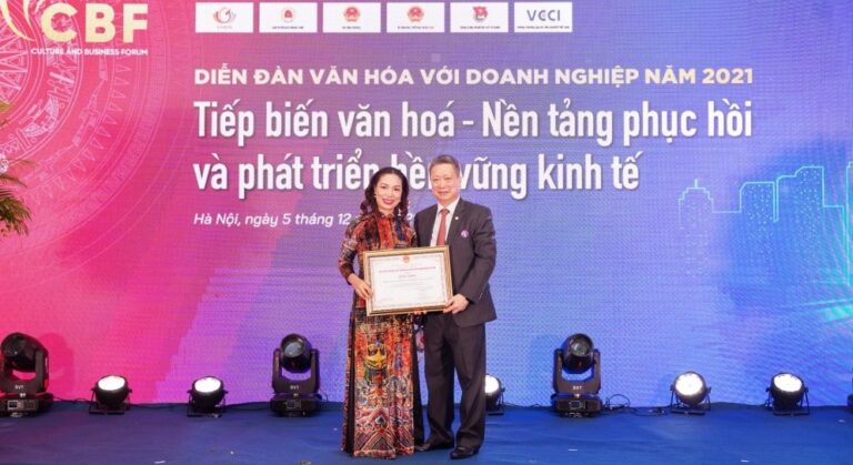 MISA nhận Bằng khen tích cực hưởng ứng Cuộc vận động xây dựng Văn hóa doanh nghiệp Việt Nam