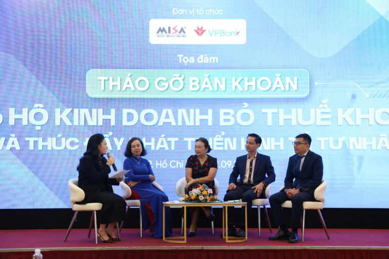 Hơn 3.500 hộ kinh doanh “đổ bộ” tìm lời giải tại hội thảo bỏ thuế khoán